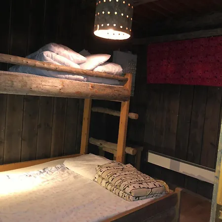 Bear Yllaes ヴィラ